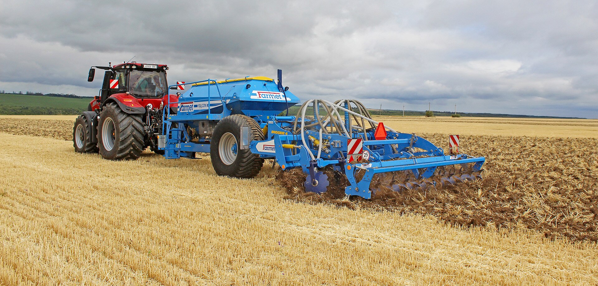 Zásobníkový voz FALCON HW