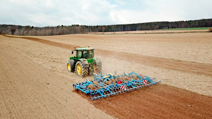 Verso for early spring pre-sowing soil processing