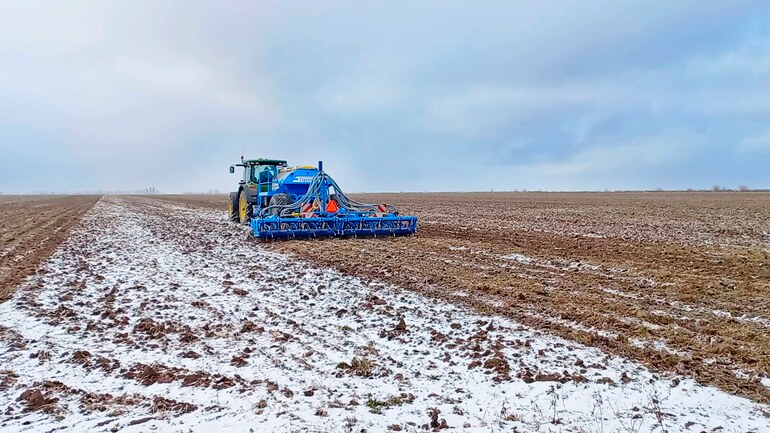 Falcon HW a Strip Till 8 musí pracovat i v zimě