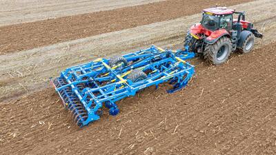 Kombinētais kultivators Triton Heavy