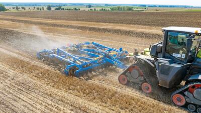 Kombinētais kultivators Triton Heavy