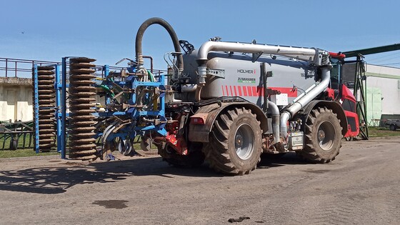 Kombinovaný kultivátor Multistrip