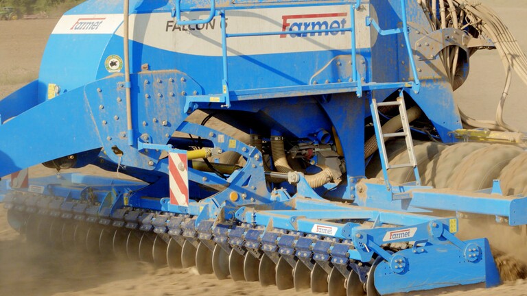 Совместный посев только с Falcon PRO Совместный посев только с Falcon PRO