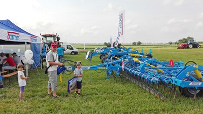 Naše pole Nabočany