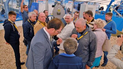 Празднование 25-летия основания компании Farmet