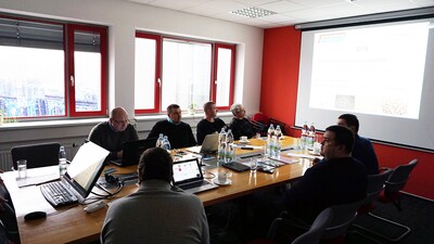 Training of business partners