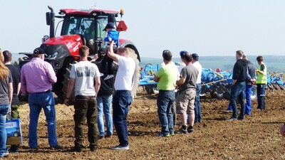 Reportáž - Předvádění techniky v Kožlanech