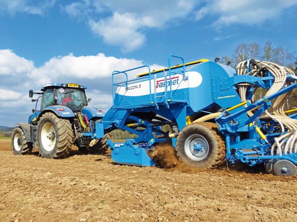 Hrách - pomocná plodina v ozimé pšenici