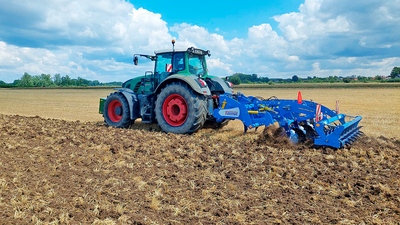 Глибокорозпушувач Digger