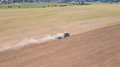 Cultivator de adâncime Triolent