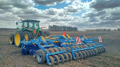 Disc cultivator Diskomat