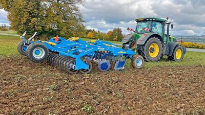 Disc cultivator Diskomat