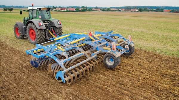 Disc cultivator Diskomat - Farmet