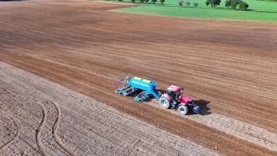 Secí stroj Falcon PRO