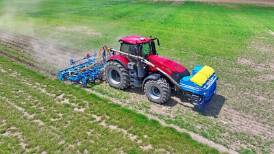 Sekélykultivátor Strip-Till