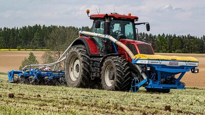 Slokšņu dziļirdinātājs Strip-Till