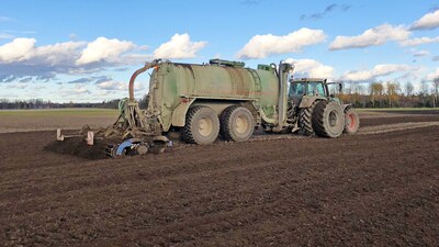 Аплікатор гною SynCult