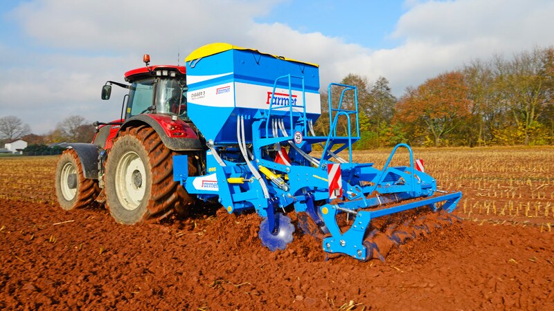 Dziļirdinātājs ar minerālmēslu iestrādi Digger Fert+