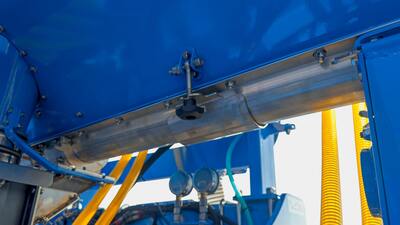 Dziļirdinātājs ar minerālmēslu iestrādi Digger Fert+