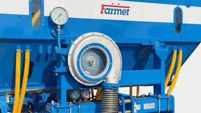 Scarificator cu fertilizare Digger Fert+