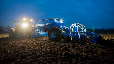 Tiefenlocker mit Düngerausbringung Digger Fert+