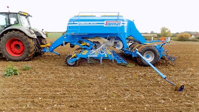 Ралничкова сеялка Falcon PRO Tandem