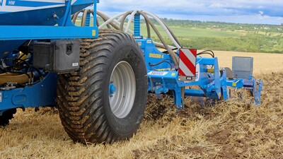 Zásobníkový voz FALCON HW