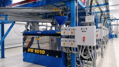 Nowo otwarta linia do przetwarzania rzepaku w Tomsku, w Rosji.