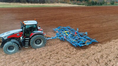Předseťové kombinátory pro jarní zpracování půdy