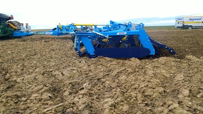 Maximální záběr, maximální kvalita – Kompaktomat 1570 MAX