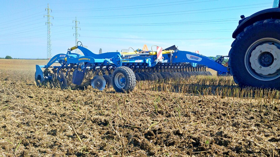 Another Diskomat disk harrow in Agro Vyšehořovice