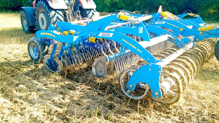 Farmet machines have a long tradition in our company