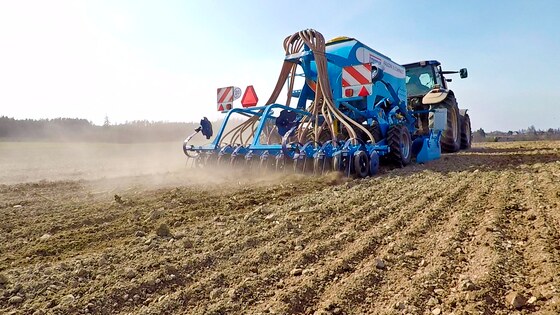 Record sales of Falcon seeders