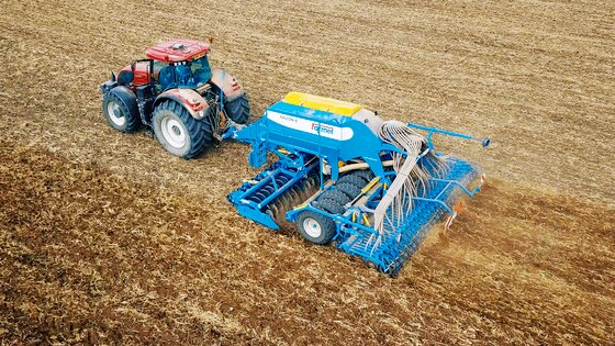 Record sales of Falcon seeders