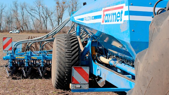 Record sales of Falcon seeders