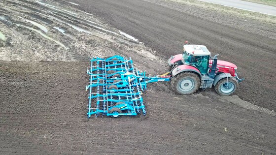 Verso je jedinečné do syrové jarní půdy