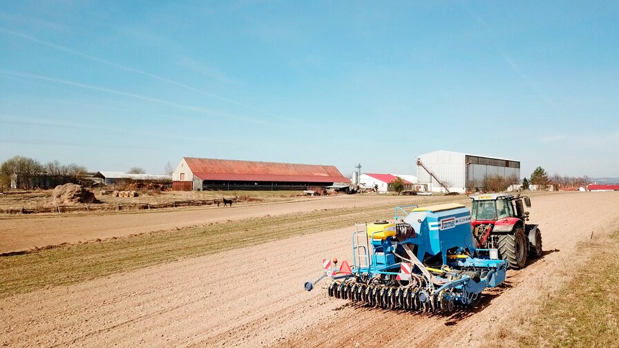 Falcon 4 PRO an effective set for medium-sized companies