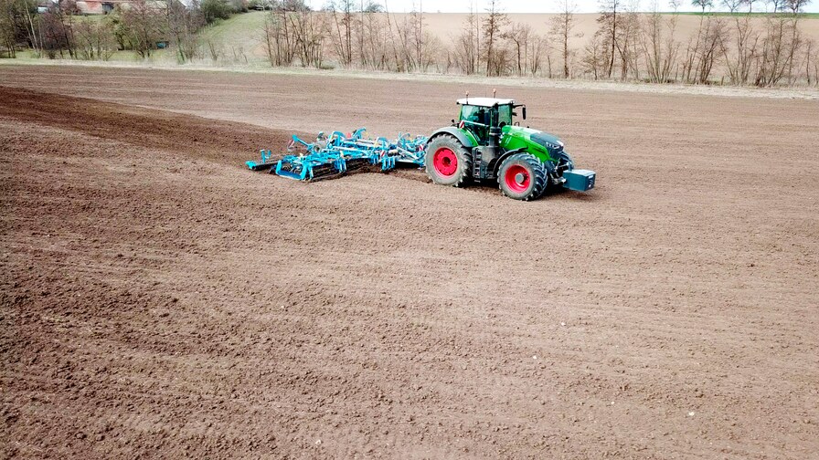 Kompaktomat K 1000 PS in combination with crumbling rollers