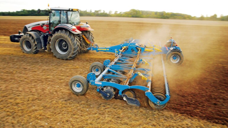 Agrosem Stěžery is already buying 14th machine of Farmet brand!