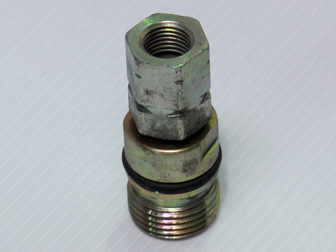 ZÁSTRČKA            BG2 3/8"IG ZÁSTRČKA            BG2 3/8"IG